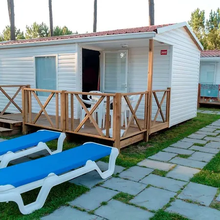 Parque De Campismo Orbitur Campeggio