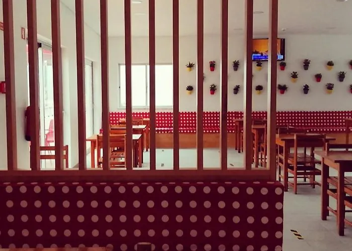 Кемпинг Parque De Campismo Orbitur