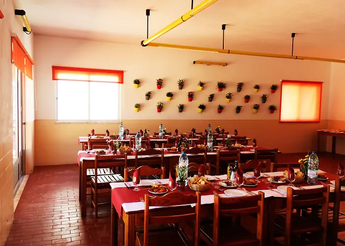 Parque De Campismo Orbitur 5* Сан-Педру-де-Моэл