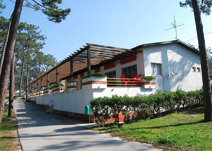 Кемпинг Parque De Campismo Orbitur