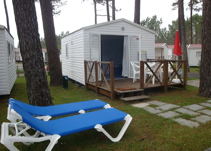 Parque De Campismo Orbitur Сан-Педру-де-Моэл