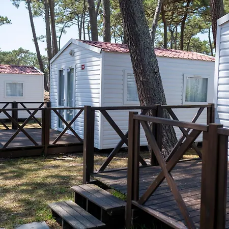 Parque De Campismo Orbitur Campeggio 5*